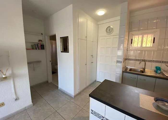 아파트 Ocean In Your Hands *