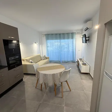 Ocean In Your Hands Apartment Los Cristianos (Tenerife)